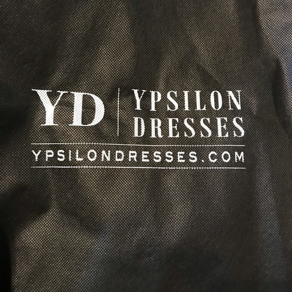 Dress - Picture 2 of 3
